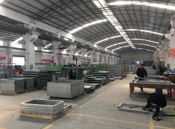 生產(chǎn)車(chē)間